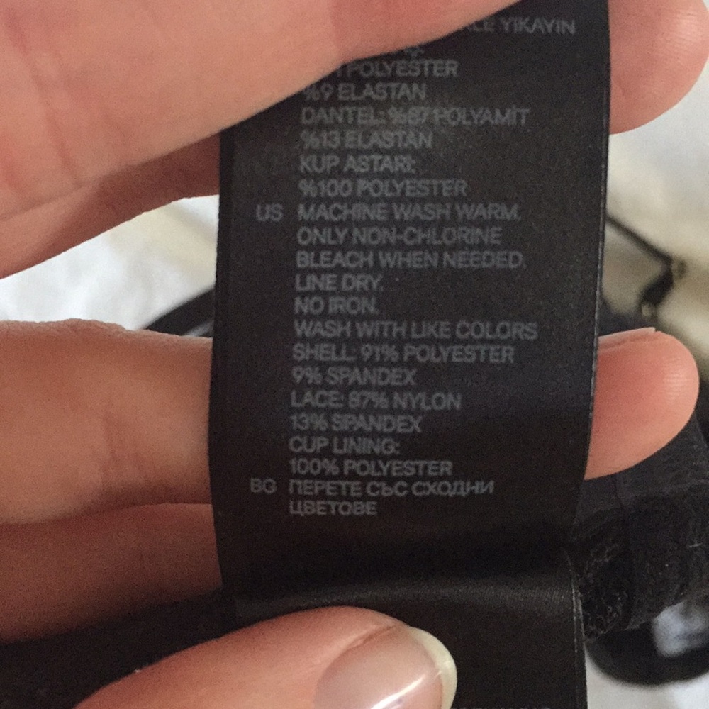 H&M Intimates Black Lace Racerback Bra Bralette Sexy Details Trim Satin Gold M - Picture 5 of 8
